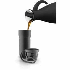 Aktion ❤️ Eva Solo Nordic Kitchen Isolierkaffeebecher - 350 Ml - Black ???? 8 Aktion ❤️ Eva Solo Nordic Kitchen Isolierkaffeebecher - 350 Ml - Black ???? -24 Bottles Geschäft unnamed file 1060