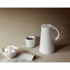 Top 10 ⭐ Eva Solo Rise Isolierkanne - 1 Liter - White ???? 7 Top 10 ⭐ Eva Solo Rise Isolierkanne - 1 Liter - White ???? -24 Bottles Geschäft unnamed file 1279