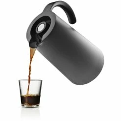 Angebote ???? Eva Solo Rise Isolierkanne - 1 Liter - Black ⭐ 7 Angebote ???? Eva Solo Rise Isolierkanne - 1 Liter - Black ⭐ -24 Bottles Geschäft unnamed file 1310