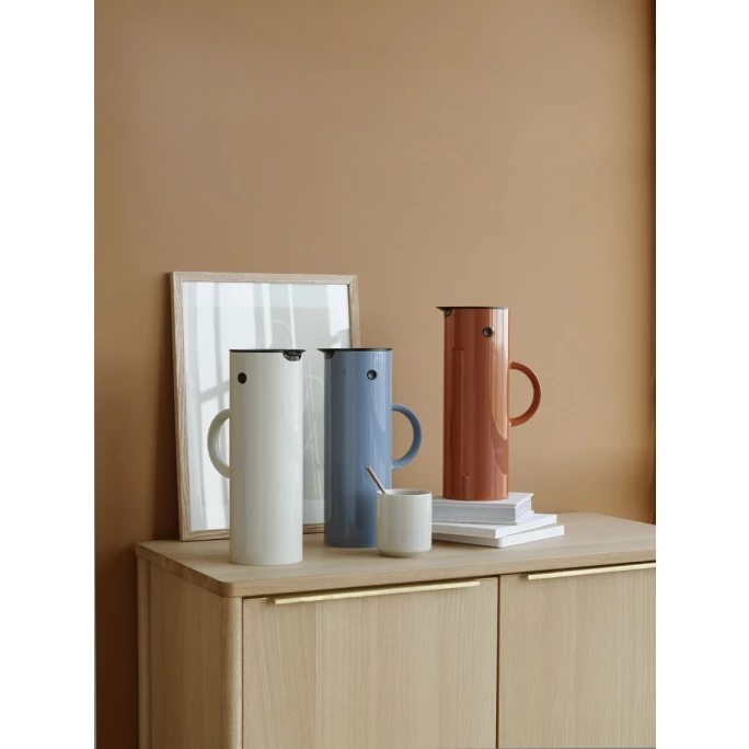 Bester Verkauf ❤️ Stelton EM77 Isolierkanne - 1000 Ml - Rust ❤️ 5 Bester Verkauf ❤️ Stelton EM77 Isolierkanne - 1000 Ml - Rust ❤️ – Bild 5