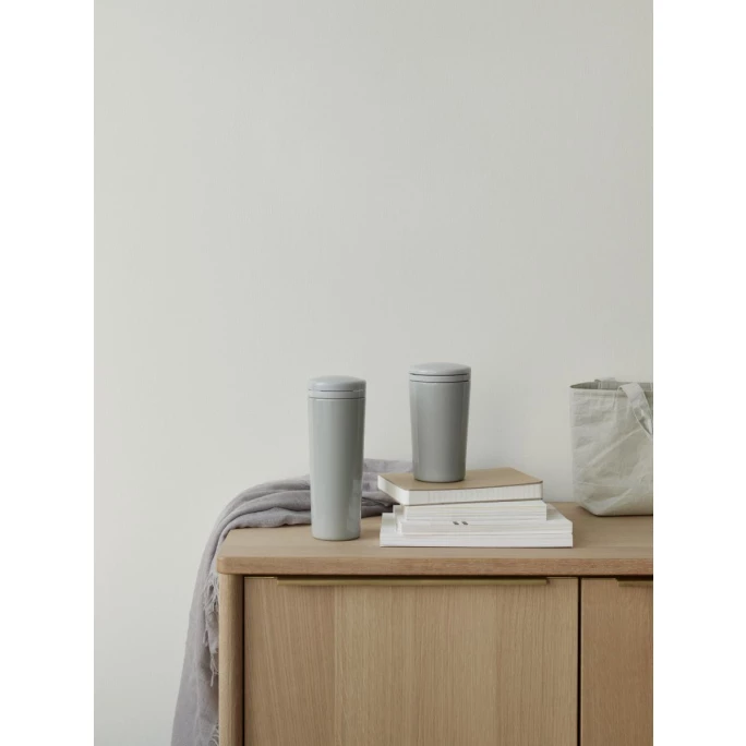 Auslauf ⌛ Stelton Carrie Thermoflasche - 500 Ml - Light Grey ???? 4 Auslauf ⌛ Stelton Carrie Thermoflasche - 500 Ml - Light Grey ???? – Bild 4